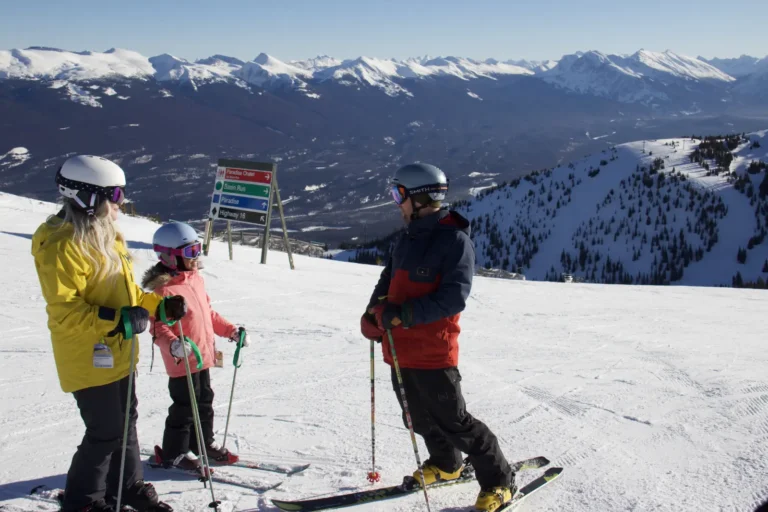 Marmot Basin Family Ski 4 1 768x512